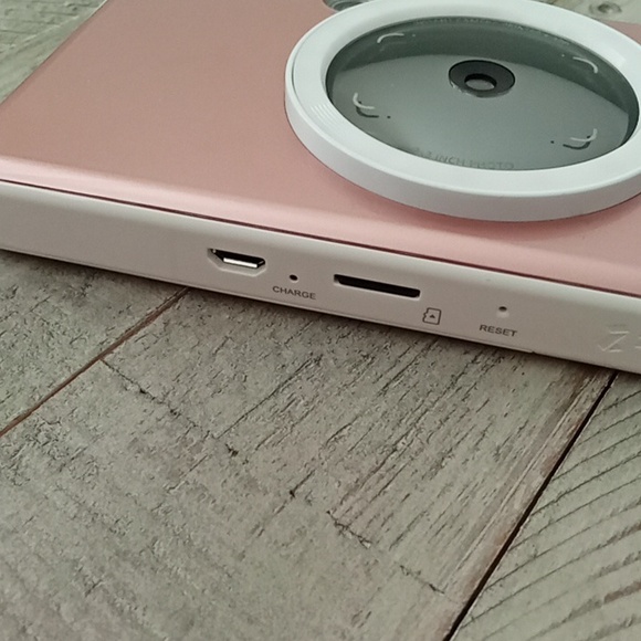 Canon Instant Print Camera - Picture 5 of 8